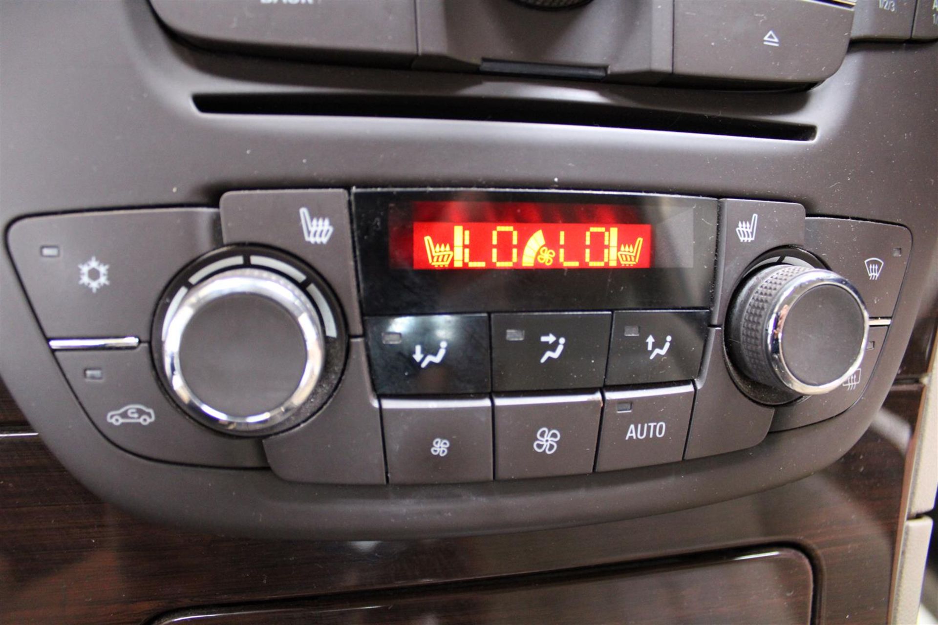 13 13 Vauxhall Insignia Elite Nav CD - Image 13 of 34