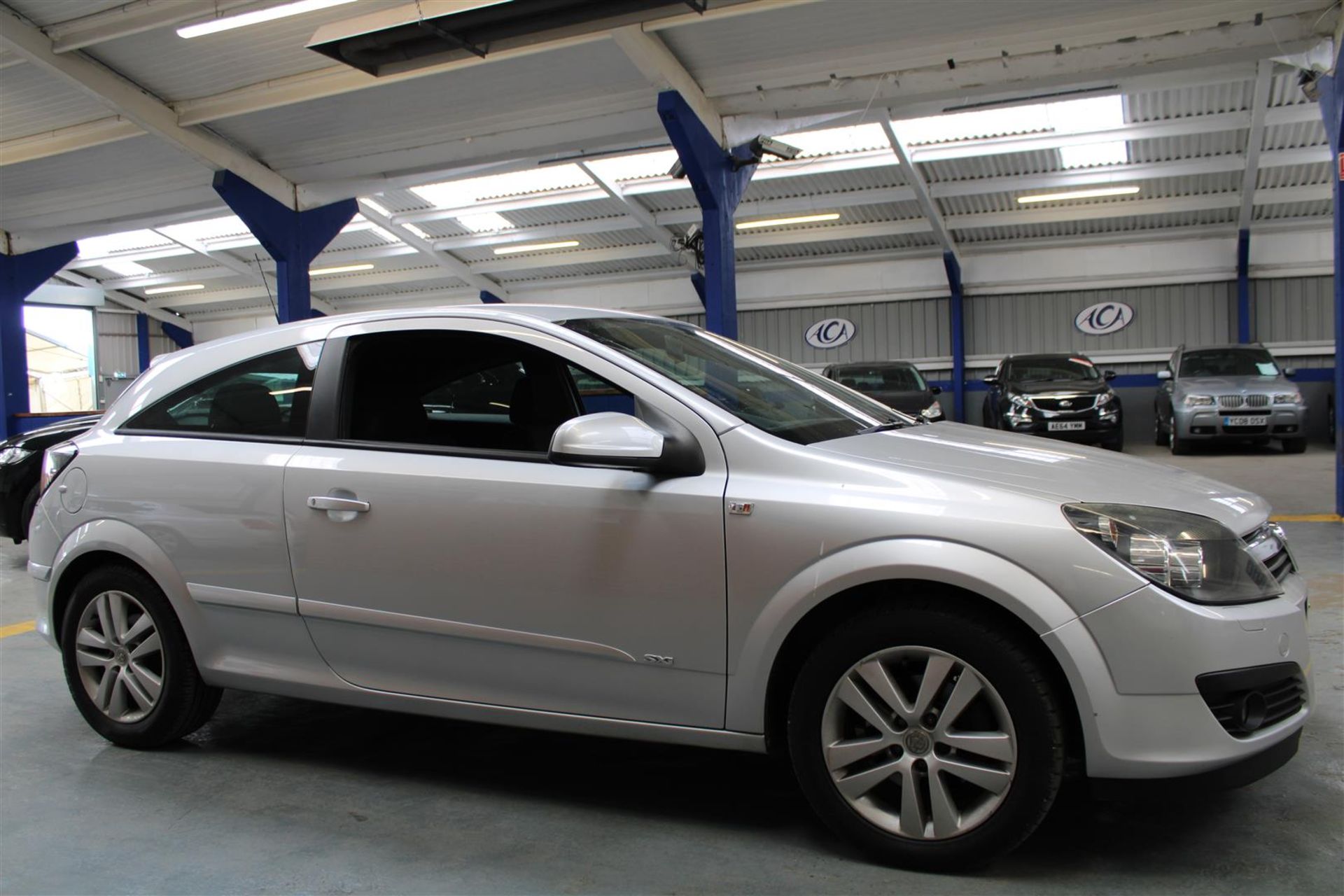 08 08 Vauxhall Astra SXI - Image 6 of 23