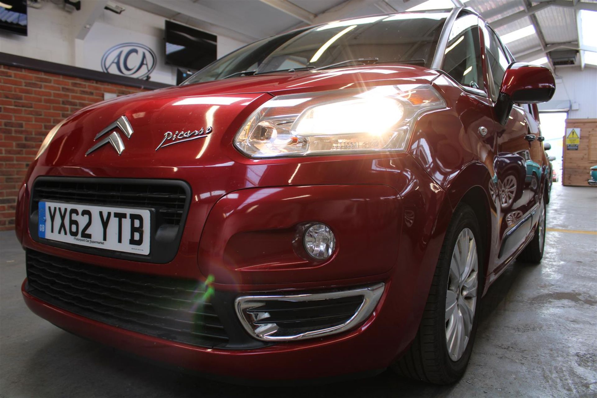 62 12 Citroen C3 Picasso Excl HDI - Image 3 of 29