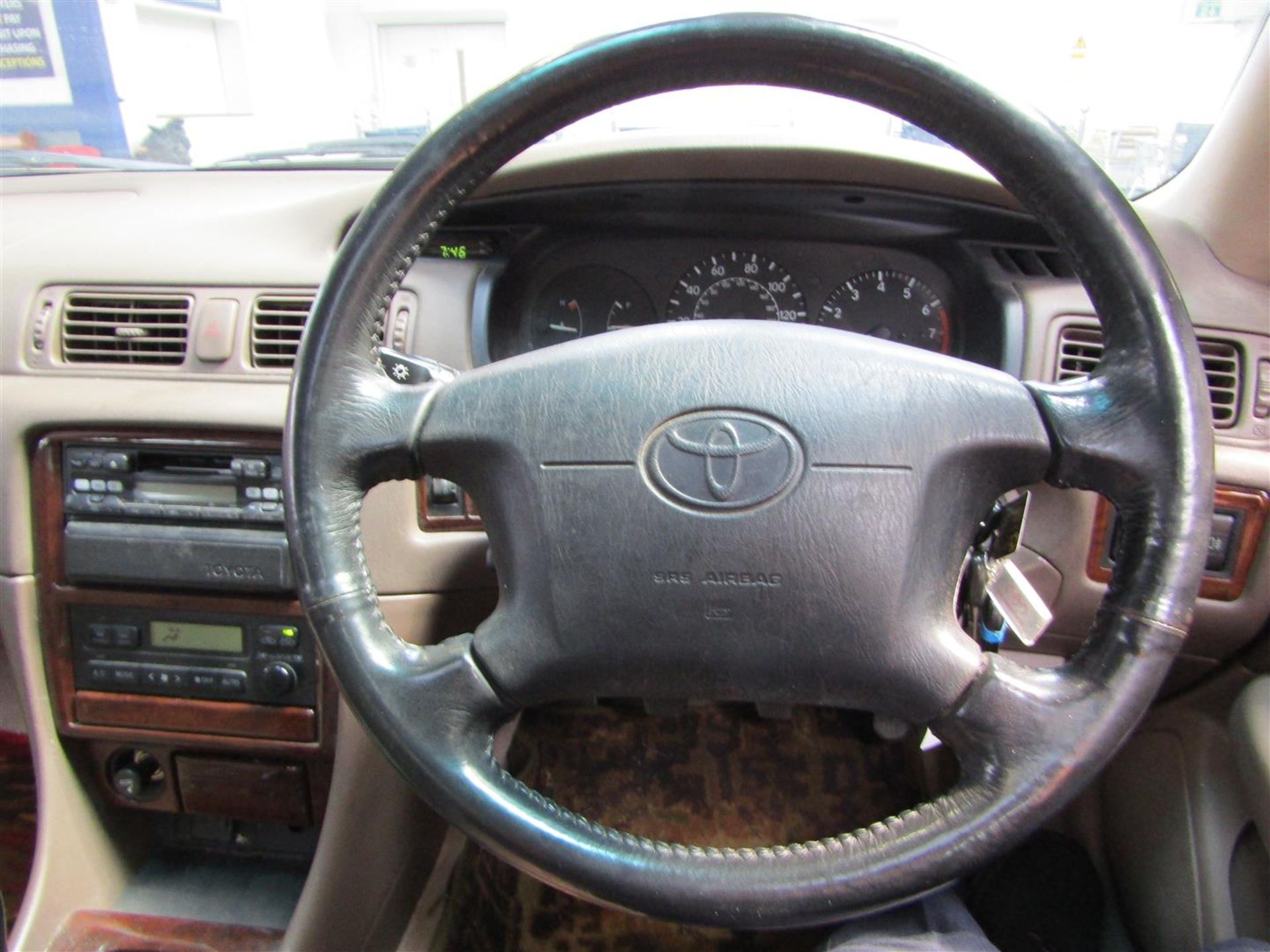 1997 Toyota Camry 2.2I - Image 13 of 37