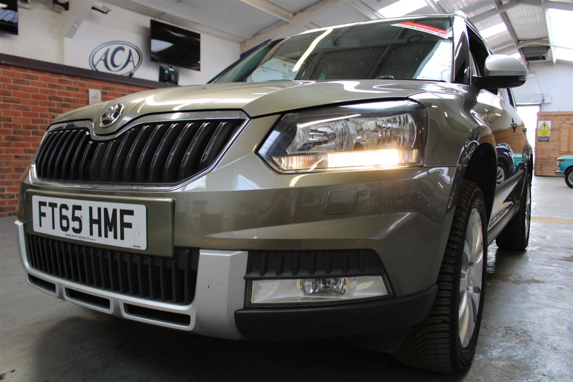 65 15 Skoda Yeti Outdoor SE TDI SCR - Image 3 of 29