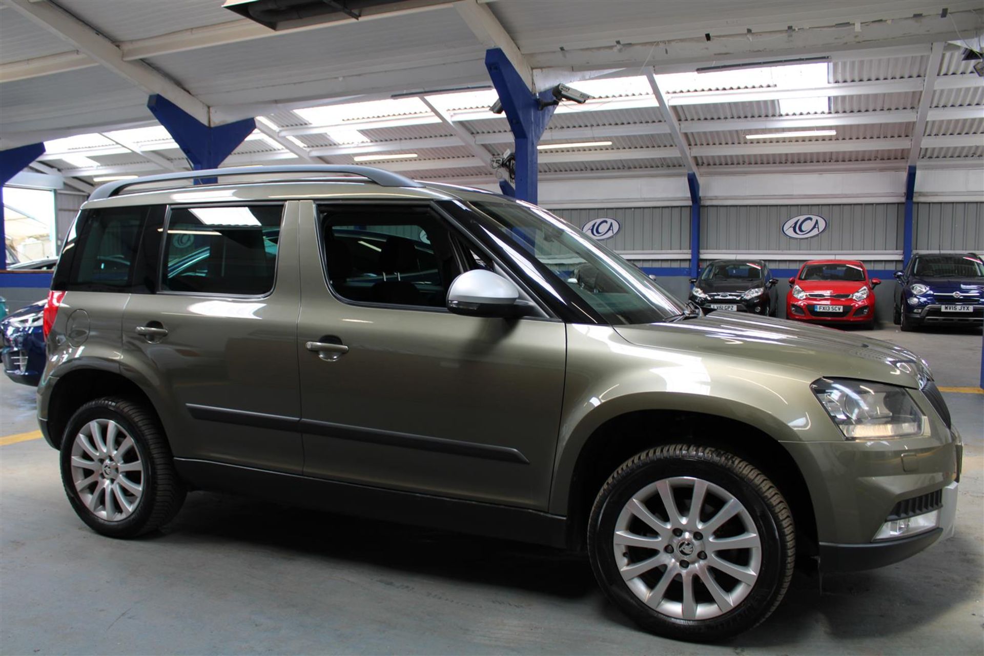 65 15 Skoda Yeti Outdoor SE TDI SCR - Image 23 of 29