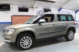 65 15 Skoda Yeti Outdoor SE TDI SCR