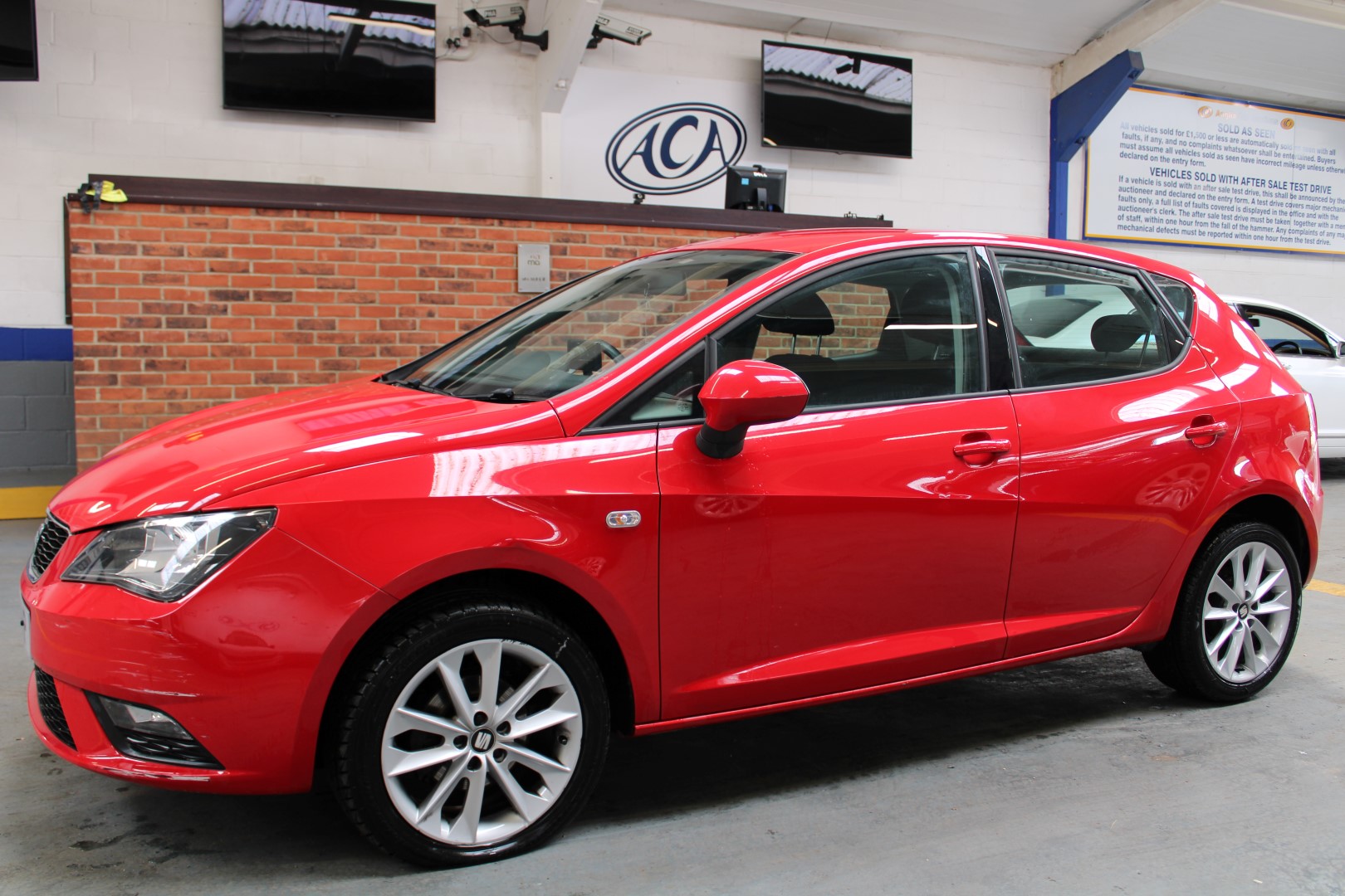 15 15 Seat Ibiza Toca