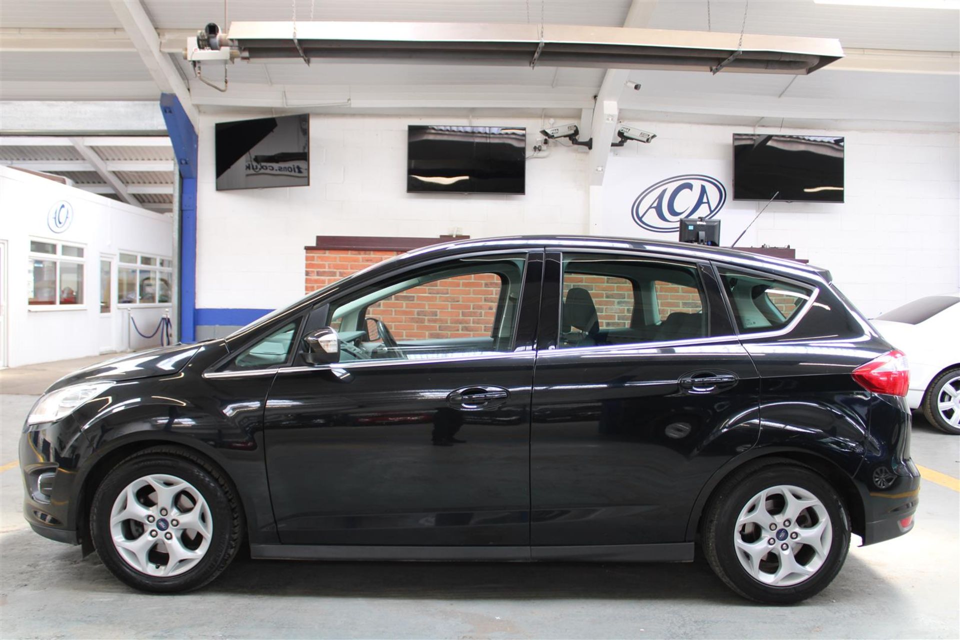 64 14 Ford C-Max Zetec TDCI - Image 30 of 31