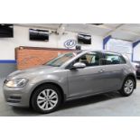 14 14 VW Golf SE Bluemtoion Tech T