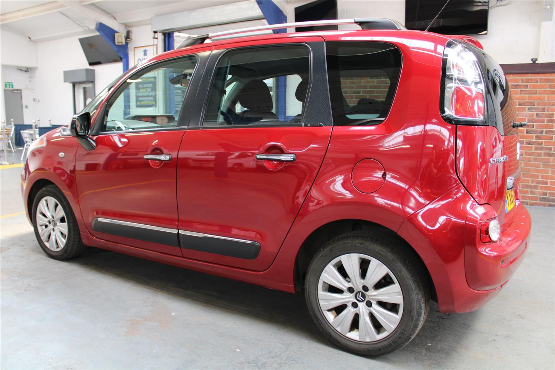 62 12 Citroen C3 Picasso Excl HDI - Image 28 of 29