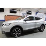 15 15 Nissan Qashqai Tekna DCI