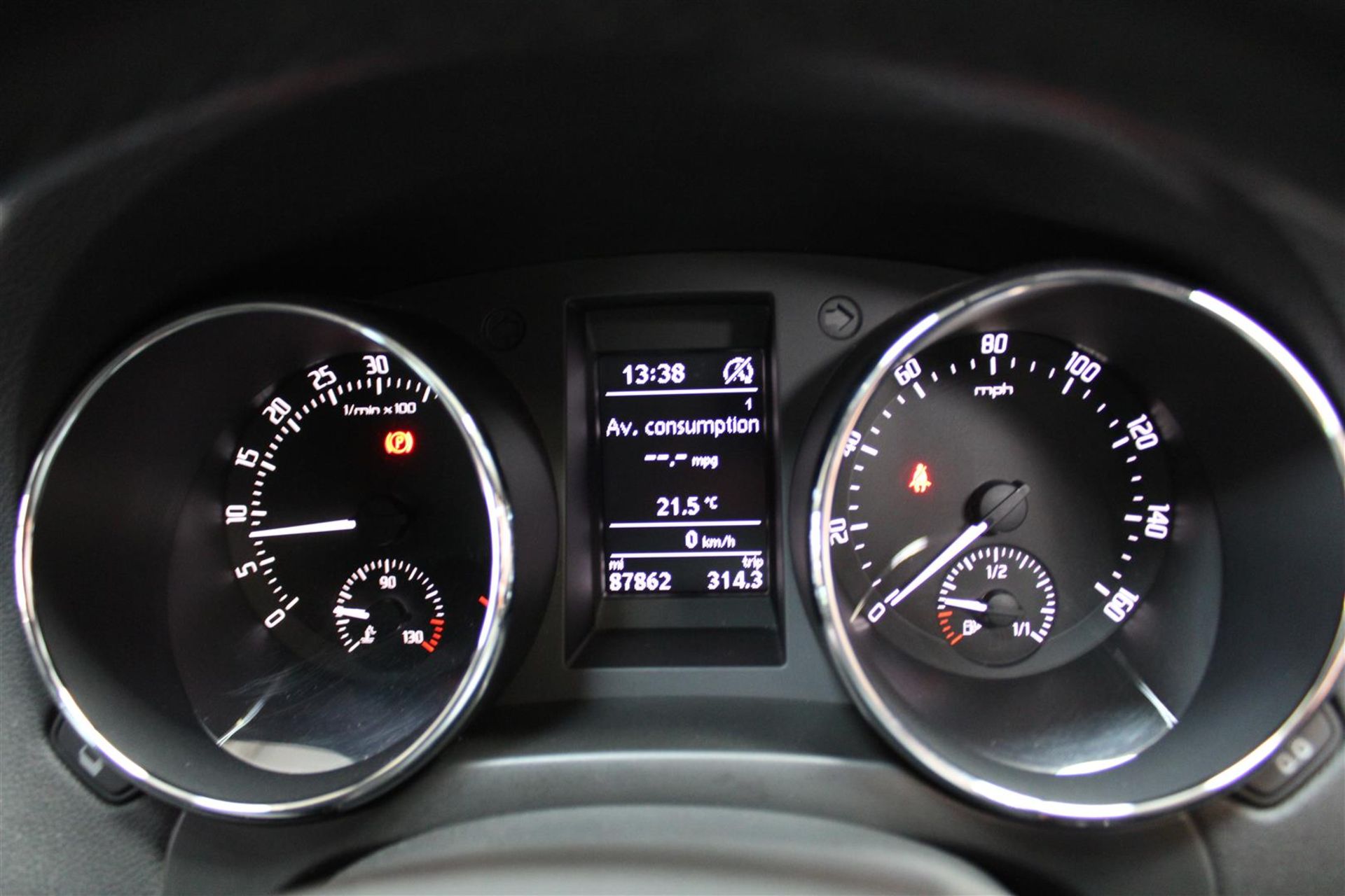 65 15 Skoda Yeti Outdoor SE TDI SCR - Image 4 of 29