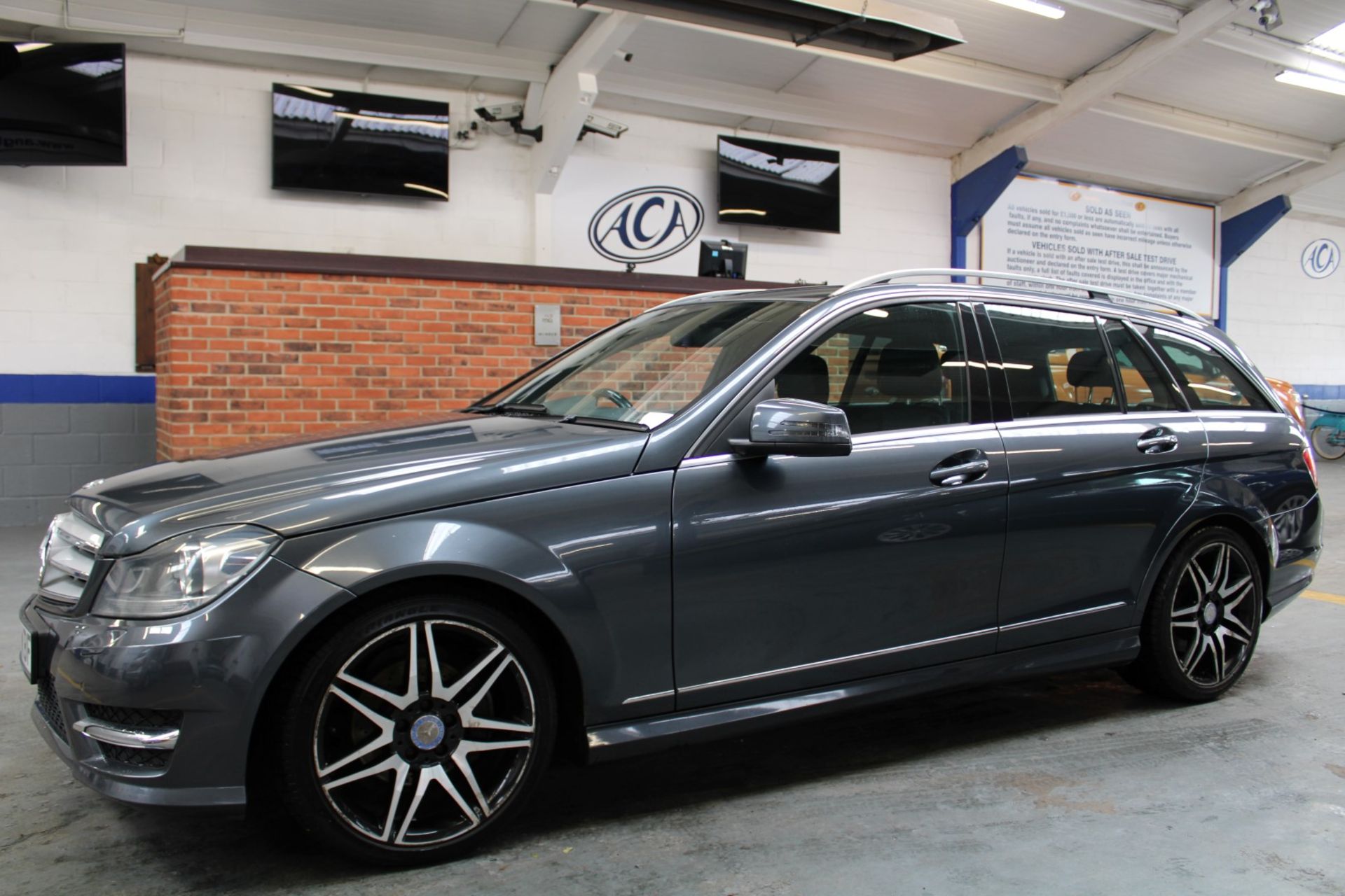 62 12 Mercedes C250 AMG Sport + CDI