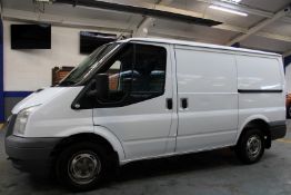 12 12 Ford Transit 85 T300M FWD