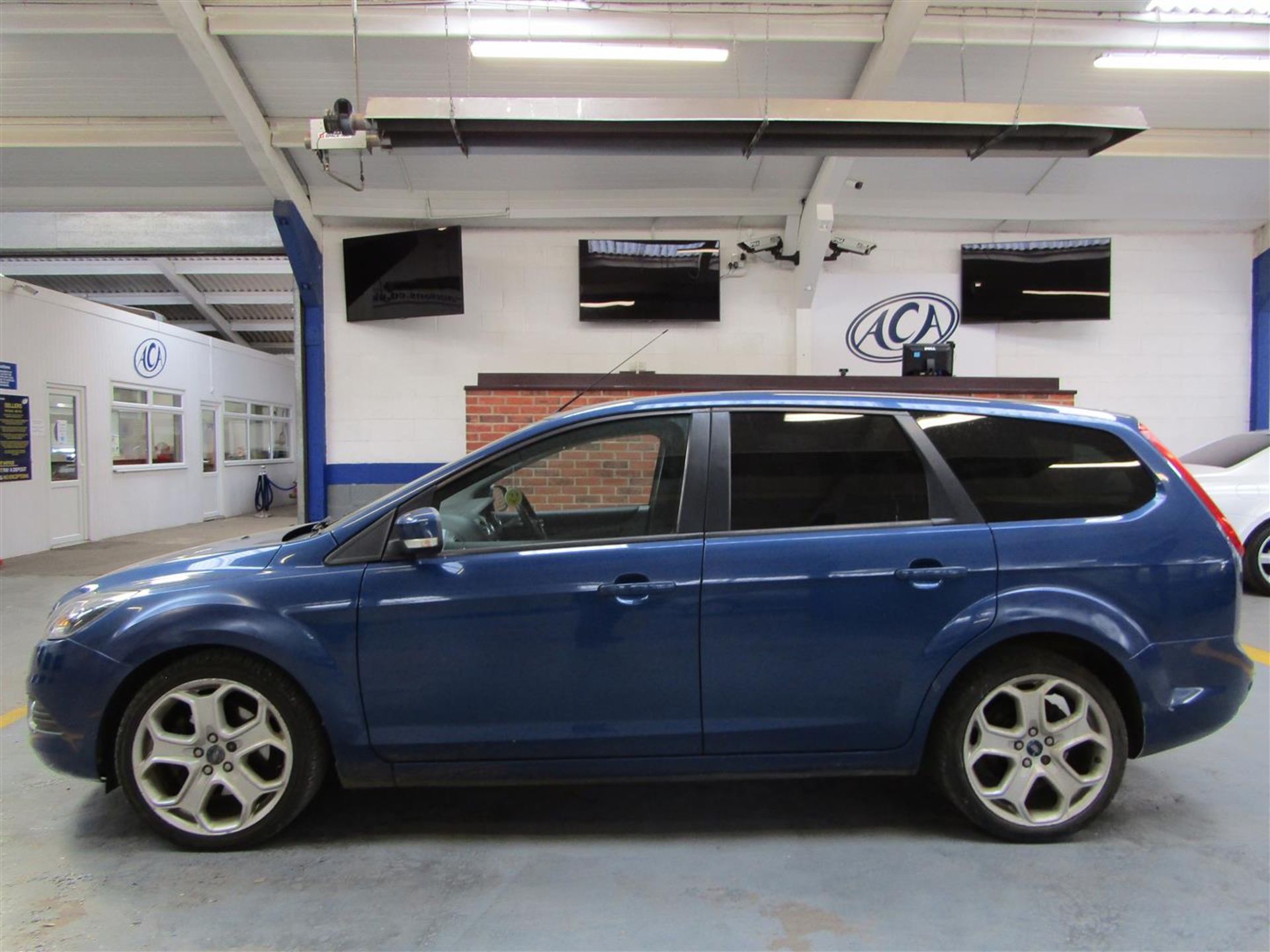 08 08 Ford Focus Titanium 145 - Image 31 of 31