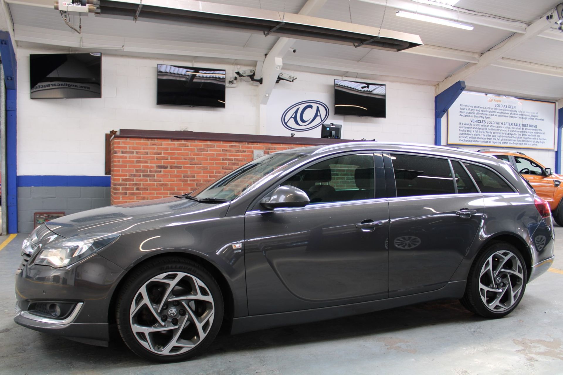 15 15 Vauxhall Insignia SRI Nav VX