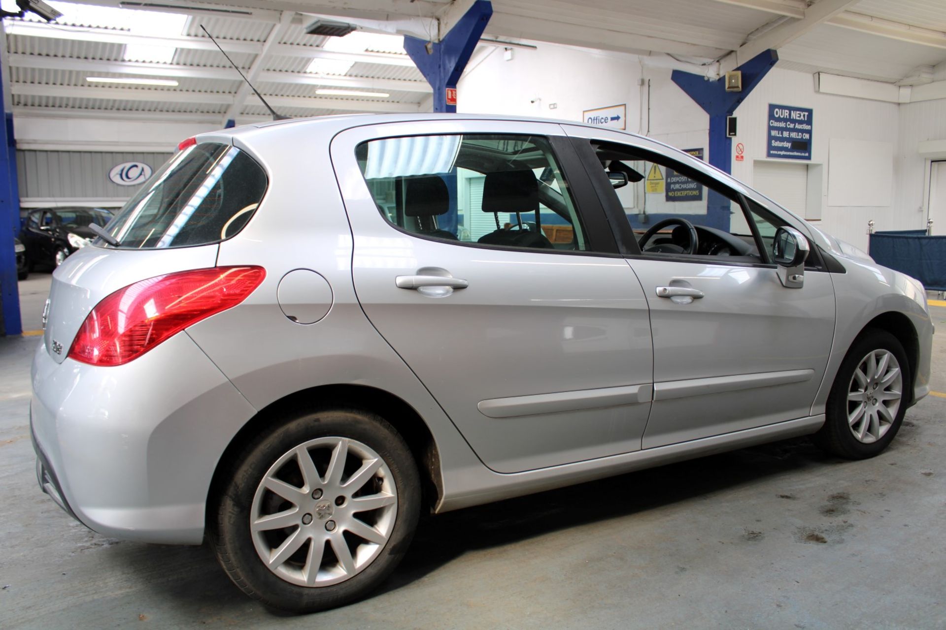 08 08 Peugeot 308 SE Auto - Image 33 of 38