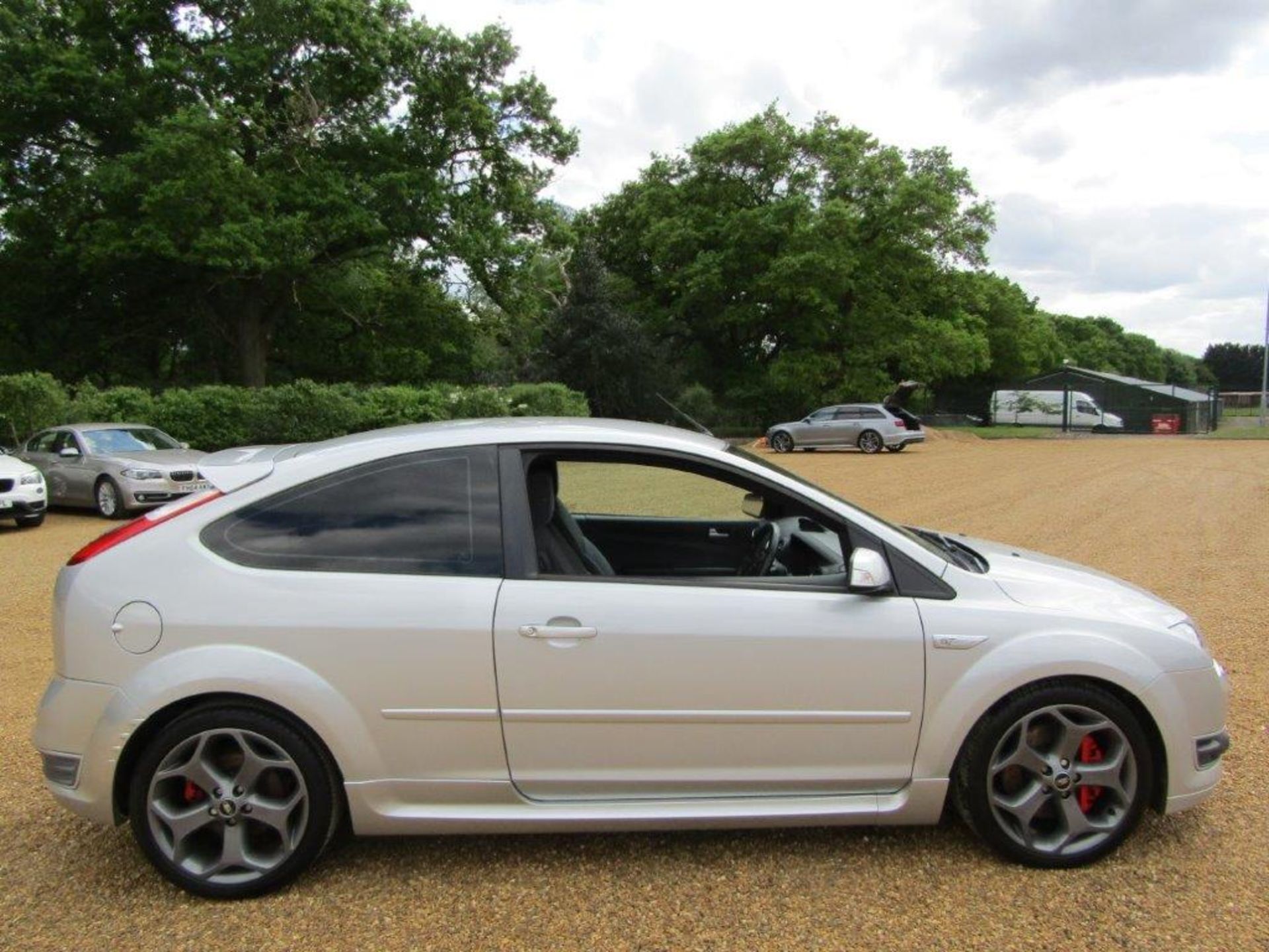 55 06 Ford Focus ST-2 - Image 2 of 20