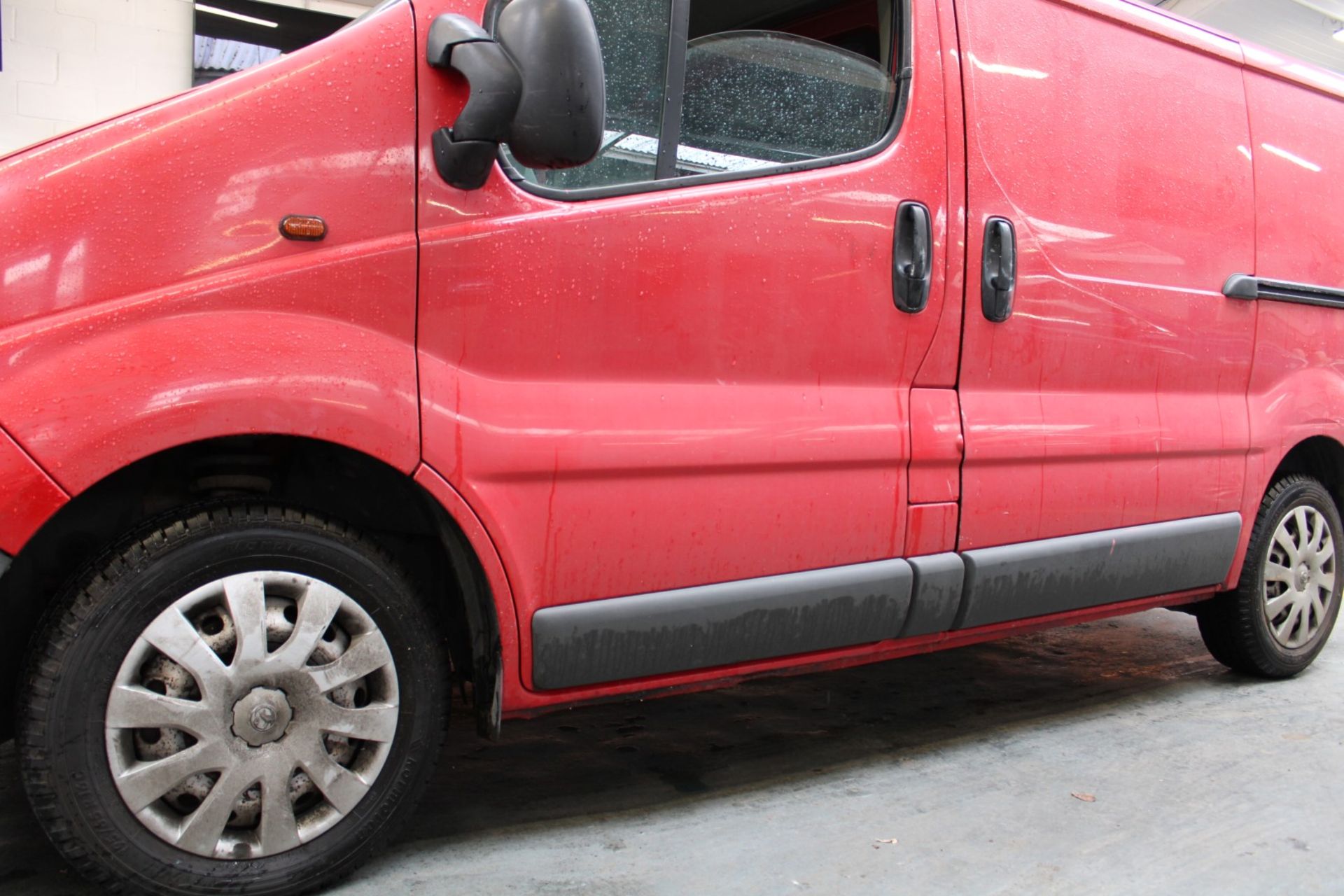 09 09 Vauxhall Vivaro 2700 CDTI SWB - Image 16 of 30