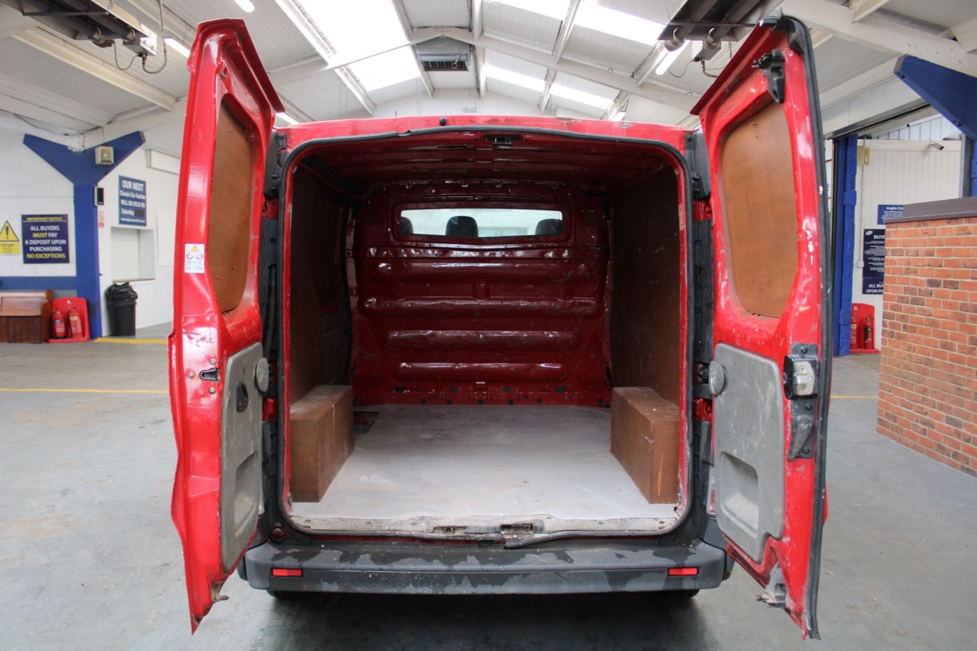 09 09 Vauxhall Vivaro 2700 CDTI SWB - Image 22 of 30