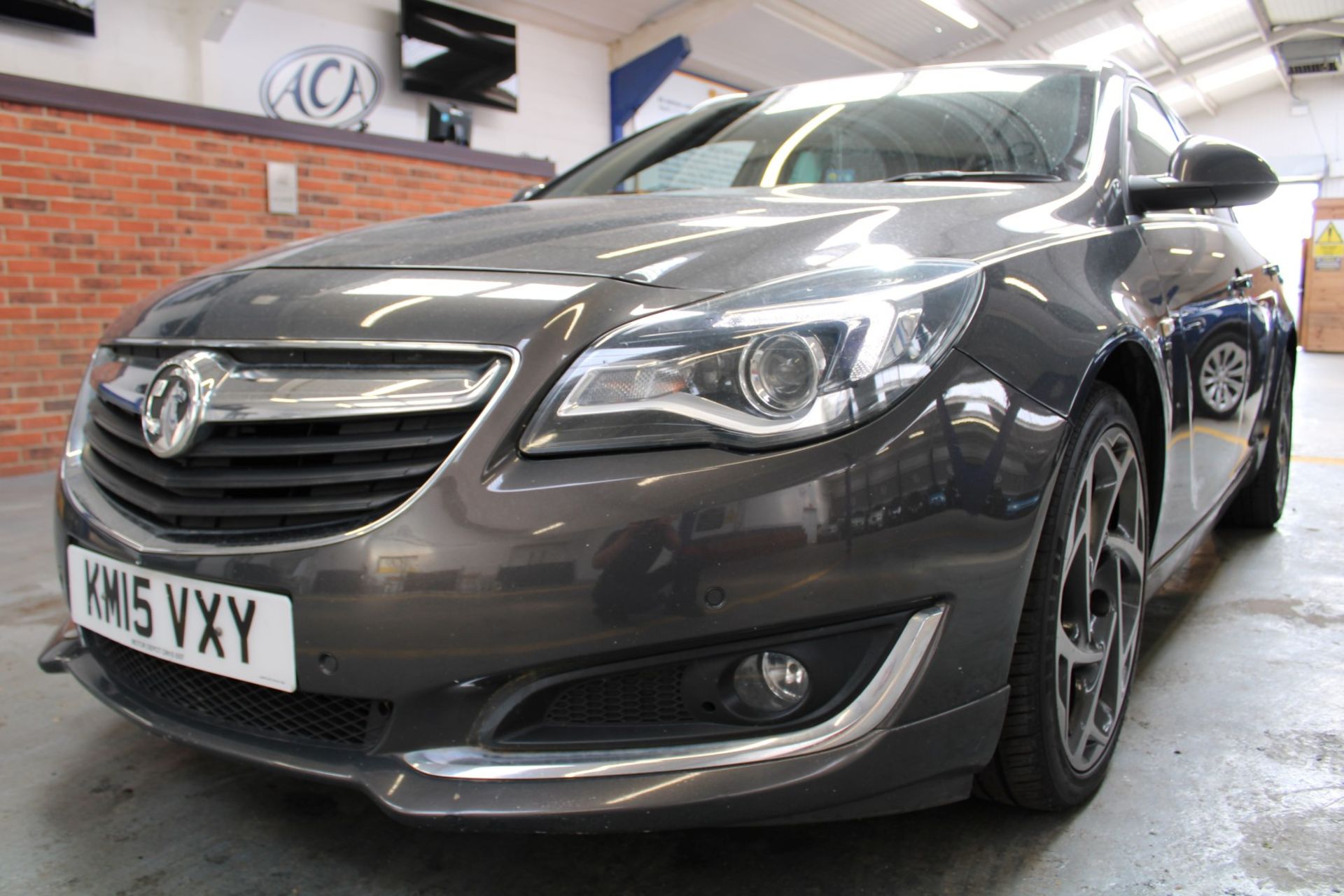 15 15 Vauxhall Insignia SRI Nav VX - Image 8 of 40