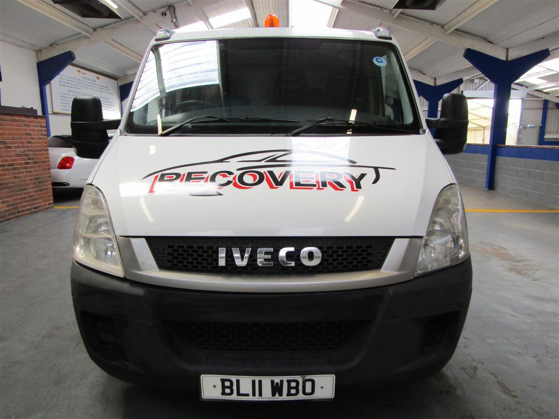 11 11 Iveco Daily 35S11 MWB - Image 2 of 30