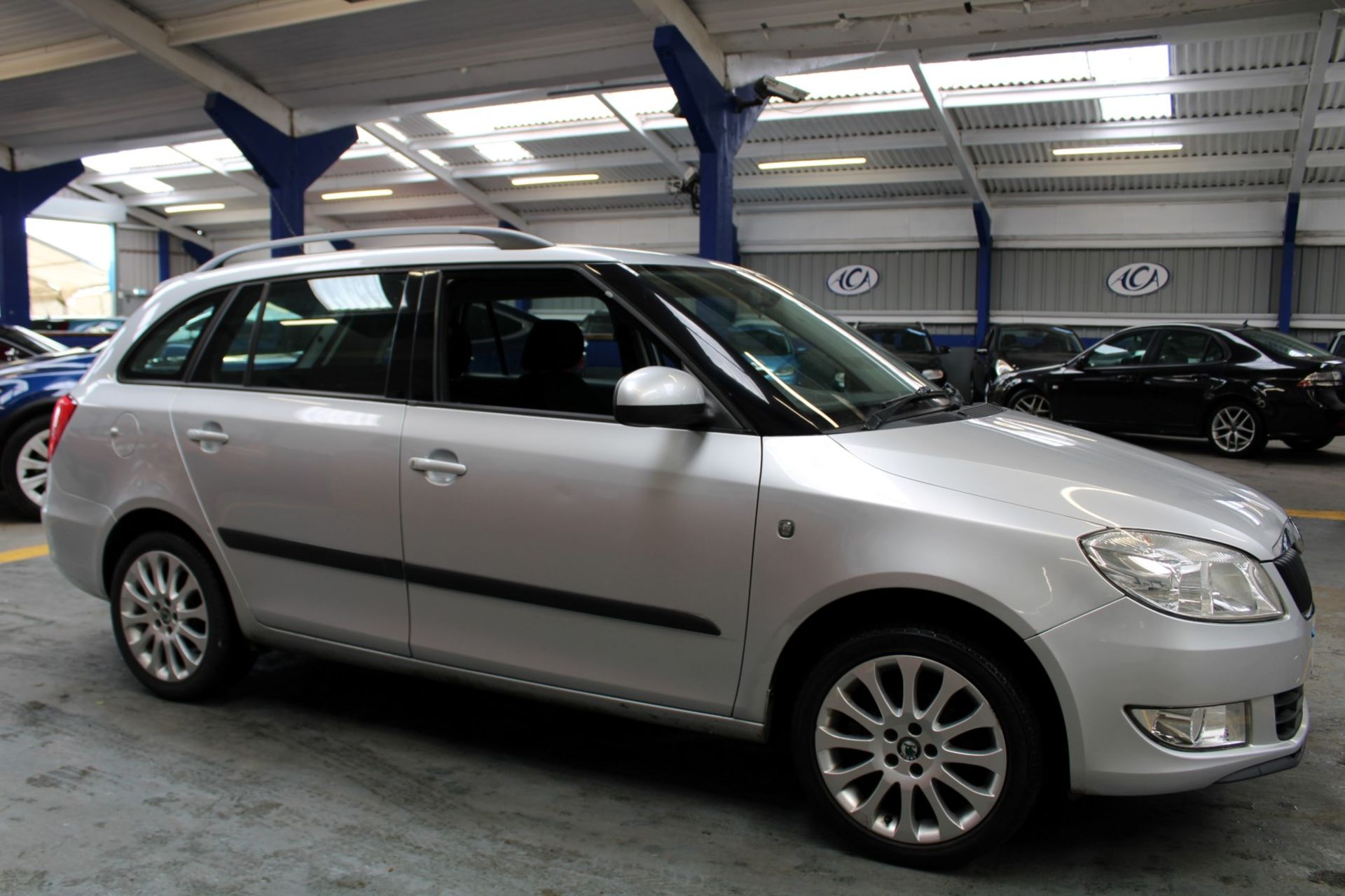 60 10 Skoda Fabia Elegance - Image 26 of 33