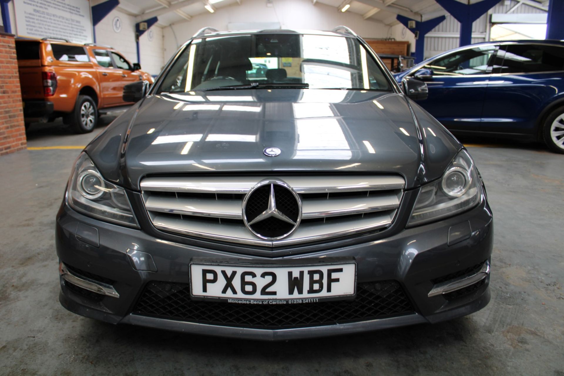 62 12 Mercedes C250 AMG Sport + CDI - Image 2 of 38