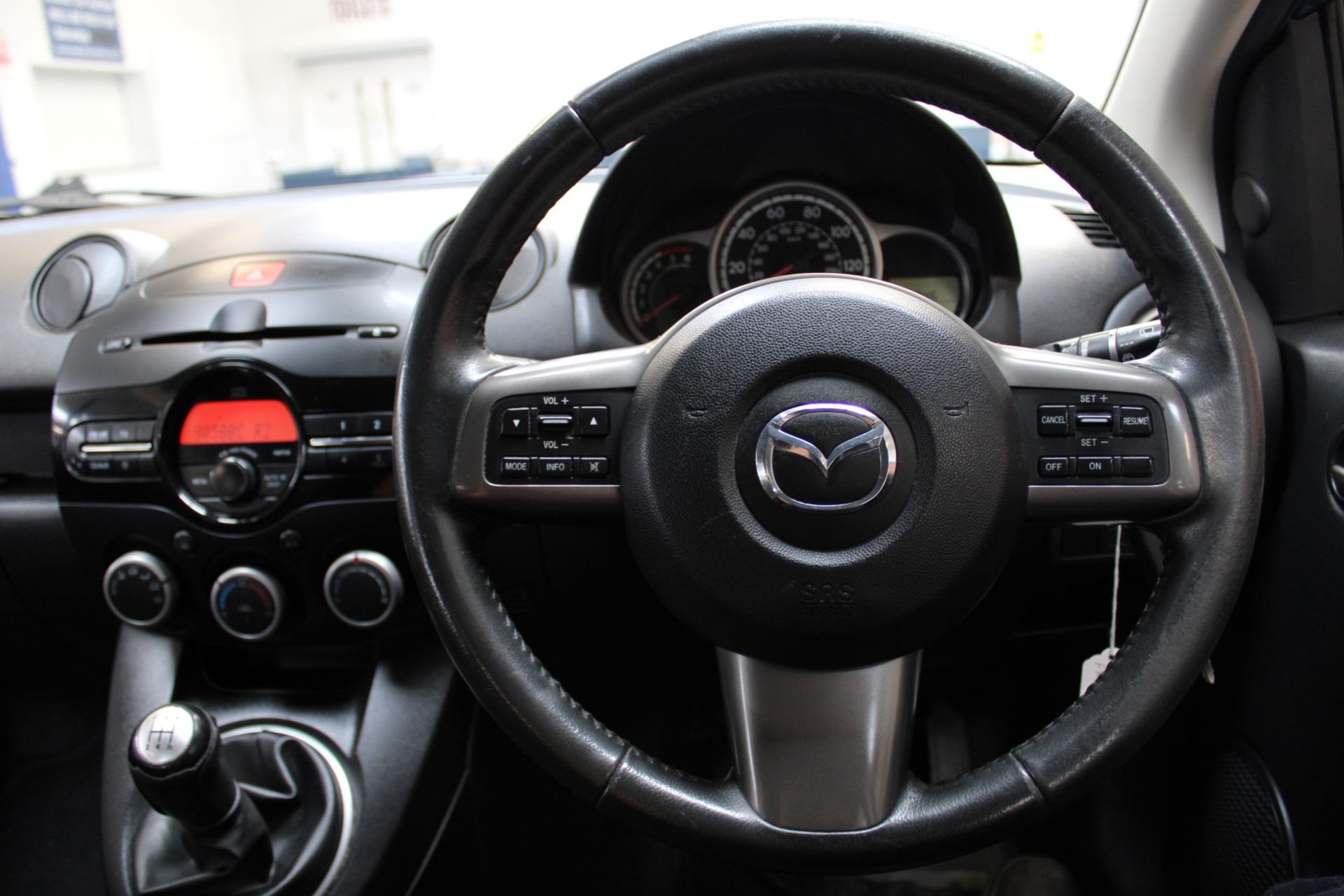 12 12 Mazda 2 Sport D - Image 4 of 31