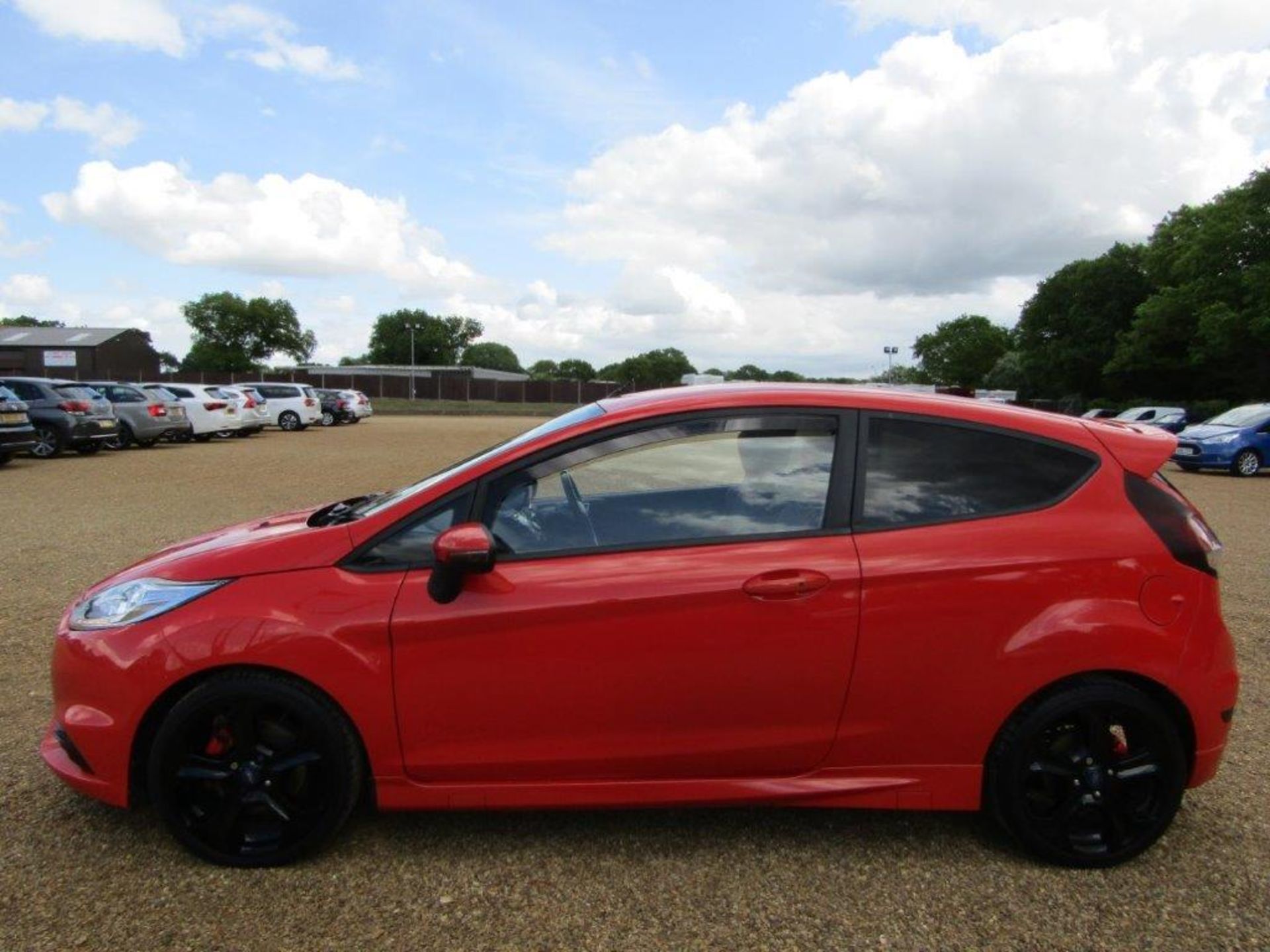 64 14 Ford Fiesta ST-2 Turbo - Image 31 of 31