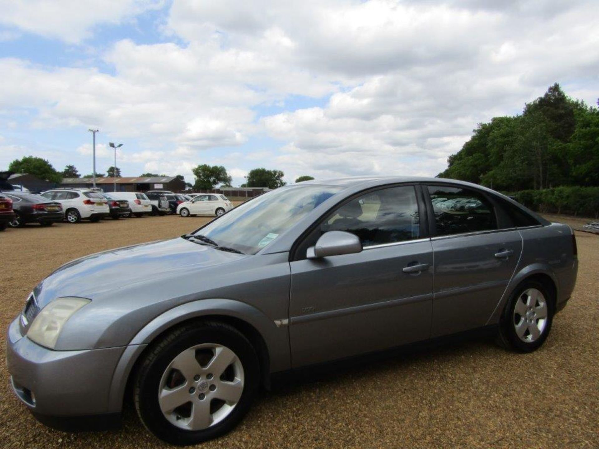 05 05 Vauxhall Vectra Design DTI