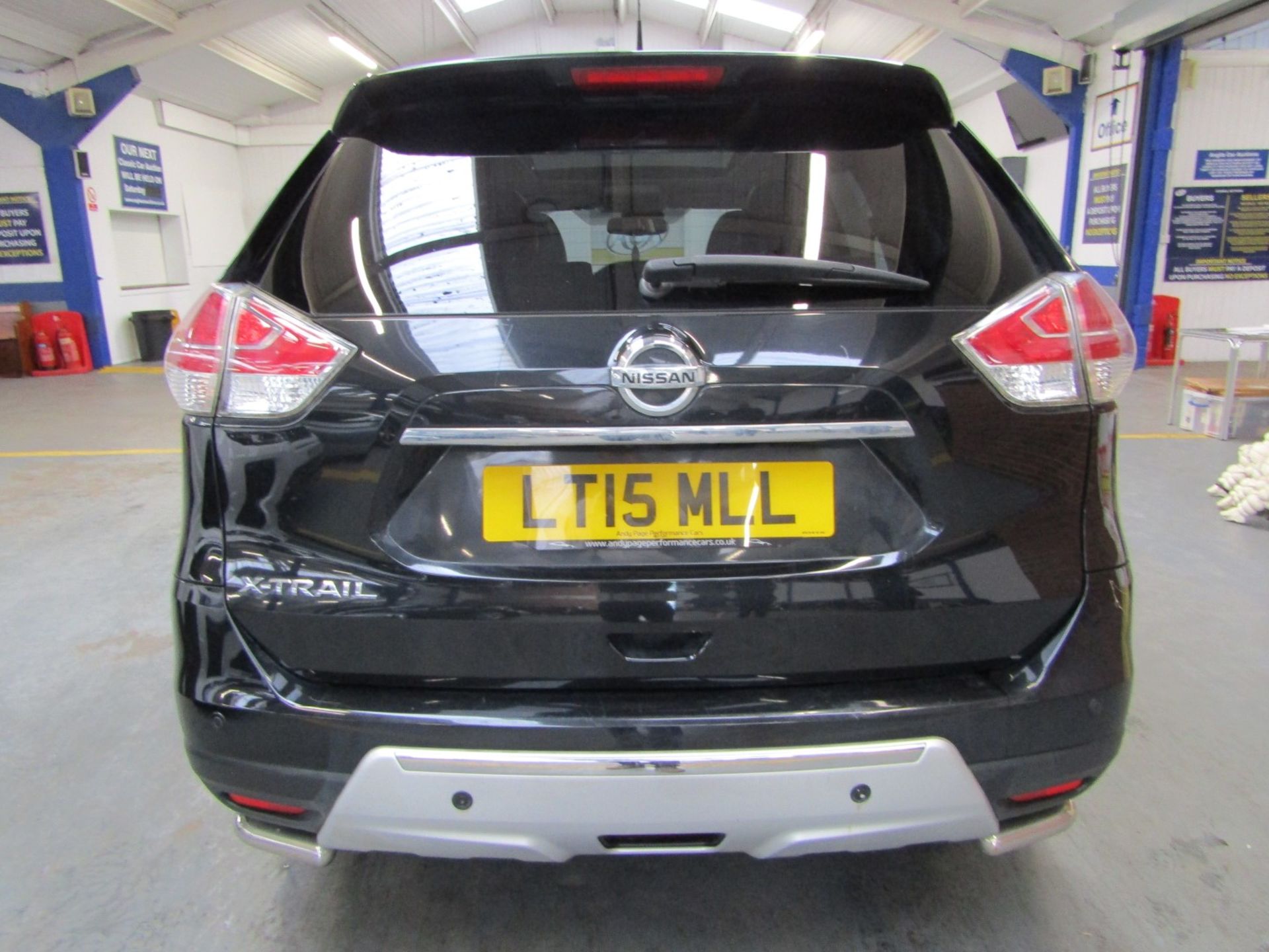 15 15 Nissan X-Trail Tekna DCI CVT - Image 28 of 29