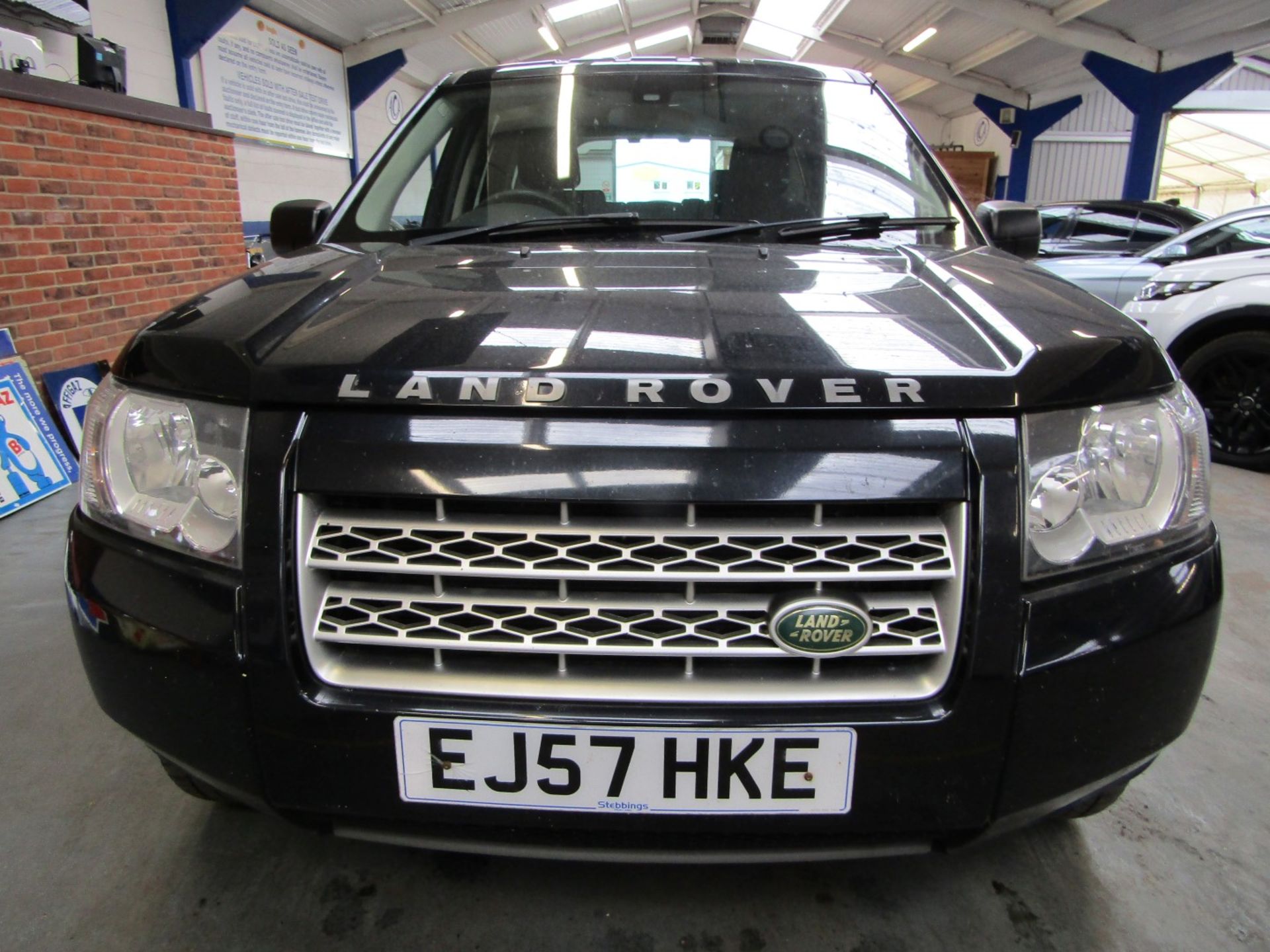 07 57 L/R Freelander S TD4 - Image 2 of 22