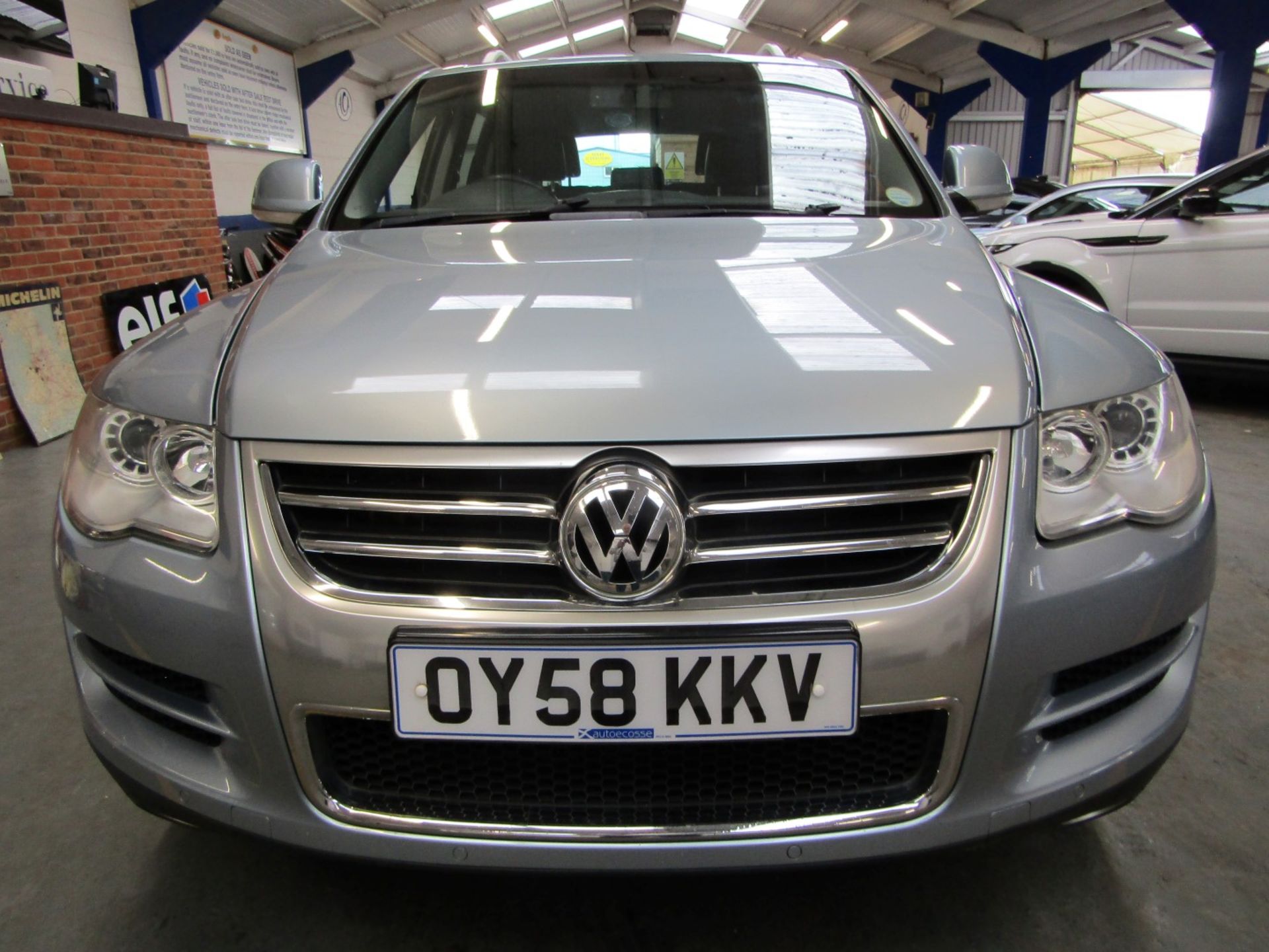 08 58 VW Touareg SE TDI (174) - Image 2 of 23