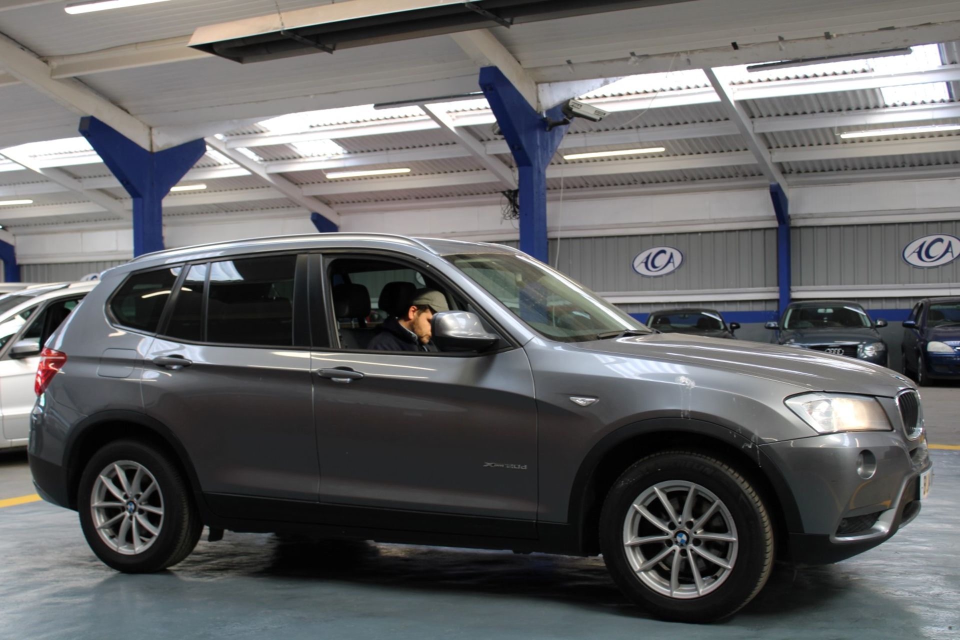 14 14 BMW X3 XDrive 20D SE - Image 26 of 30