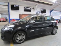 12 12 Renault Clio Dyn Tomtom