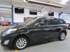 60 10 Renault G Scenic Privilege T-T