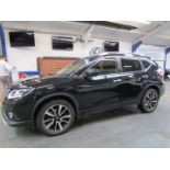 15 15 Nissan X-Trail Tekna DCI CVT