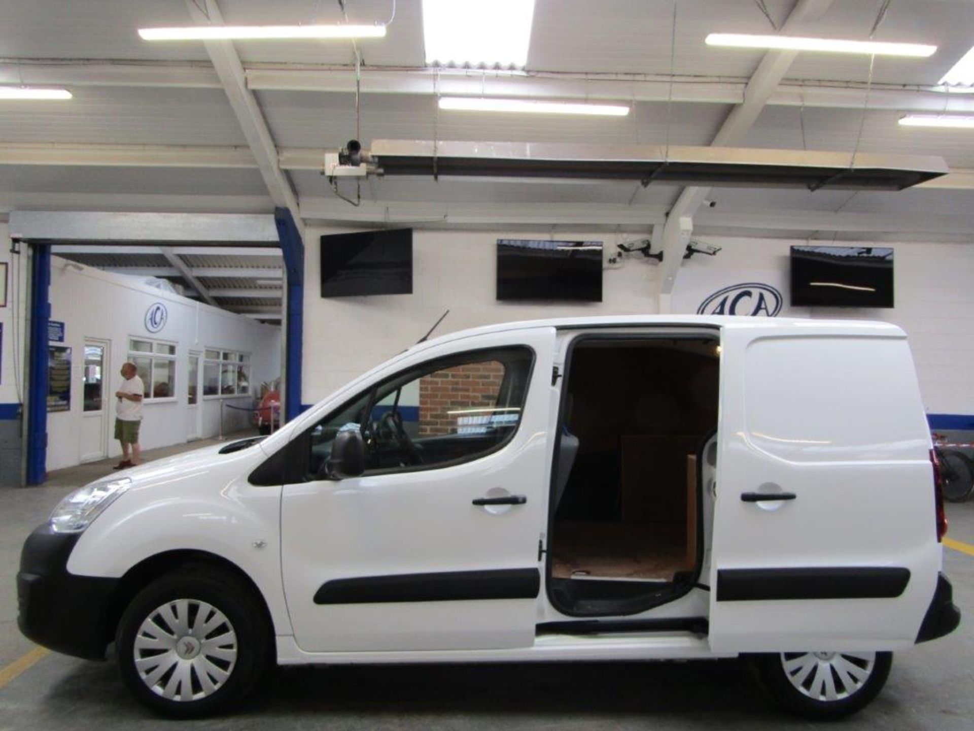 16 16 Citroen Berlingo 625 - Image 25 of 26