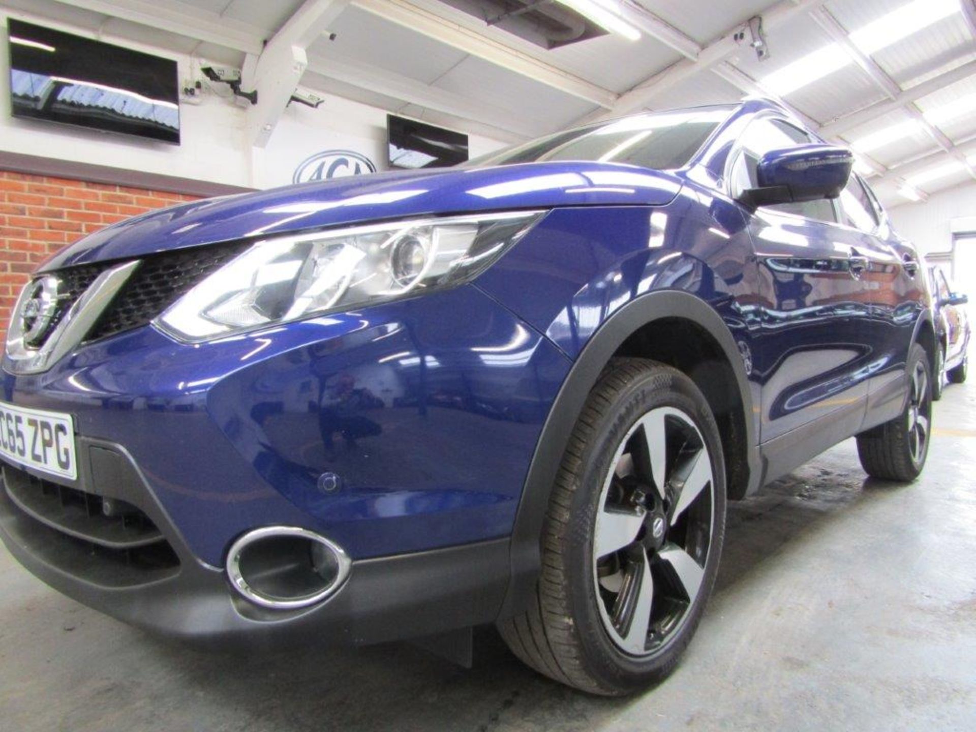 65 16 Nissan Qashqai N-Tec + DCI - Image 8 of 25