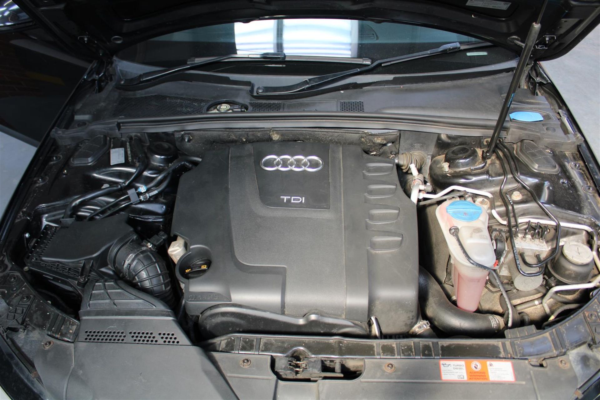 09 09 Audi A4 Avant SE TDI Auto - Image 10 of 39