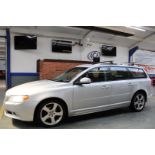 09 09 Volvo V70 R-Design D