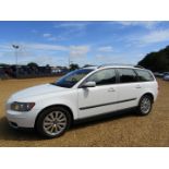 05 05 Volvo V50 S D (E4) Est