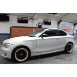 09 09 BMW 120D SE