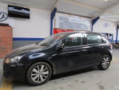 61 11 VW Golf Match TDI