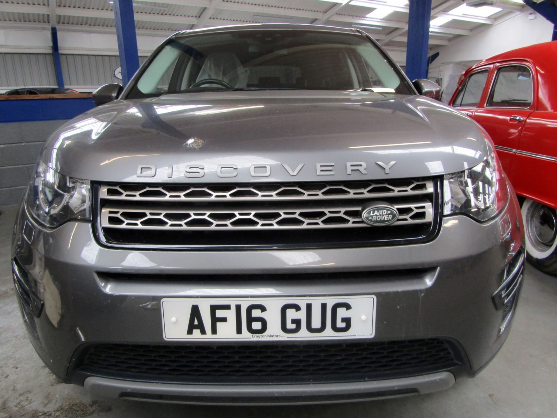16 16 L/Rover Discovery Sport SE TD4 - Image 21 of 23