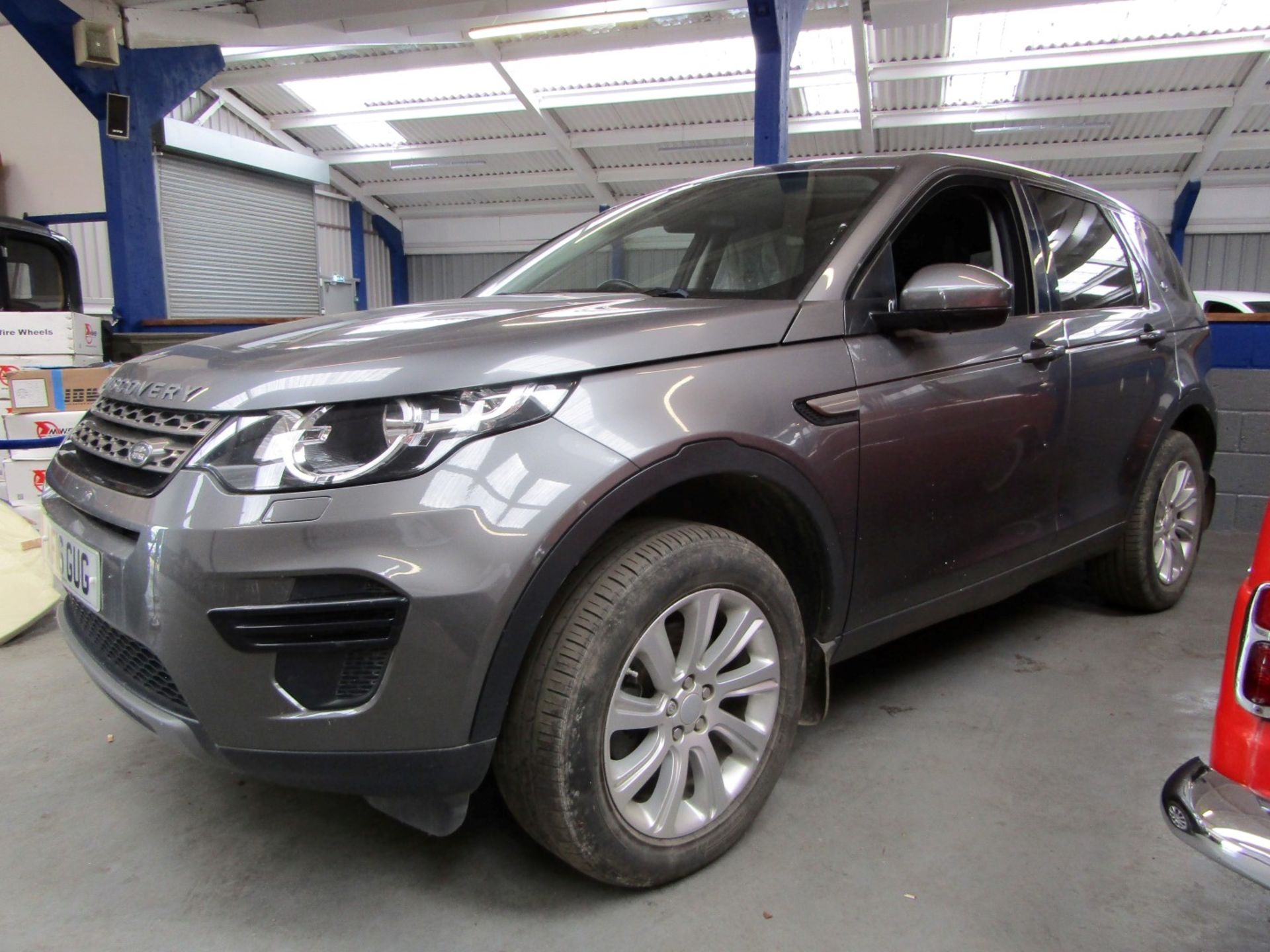 16 16 L/Rover Discovery Sport SE TD4 - Image 7 of 23