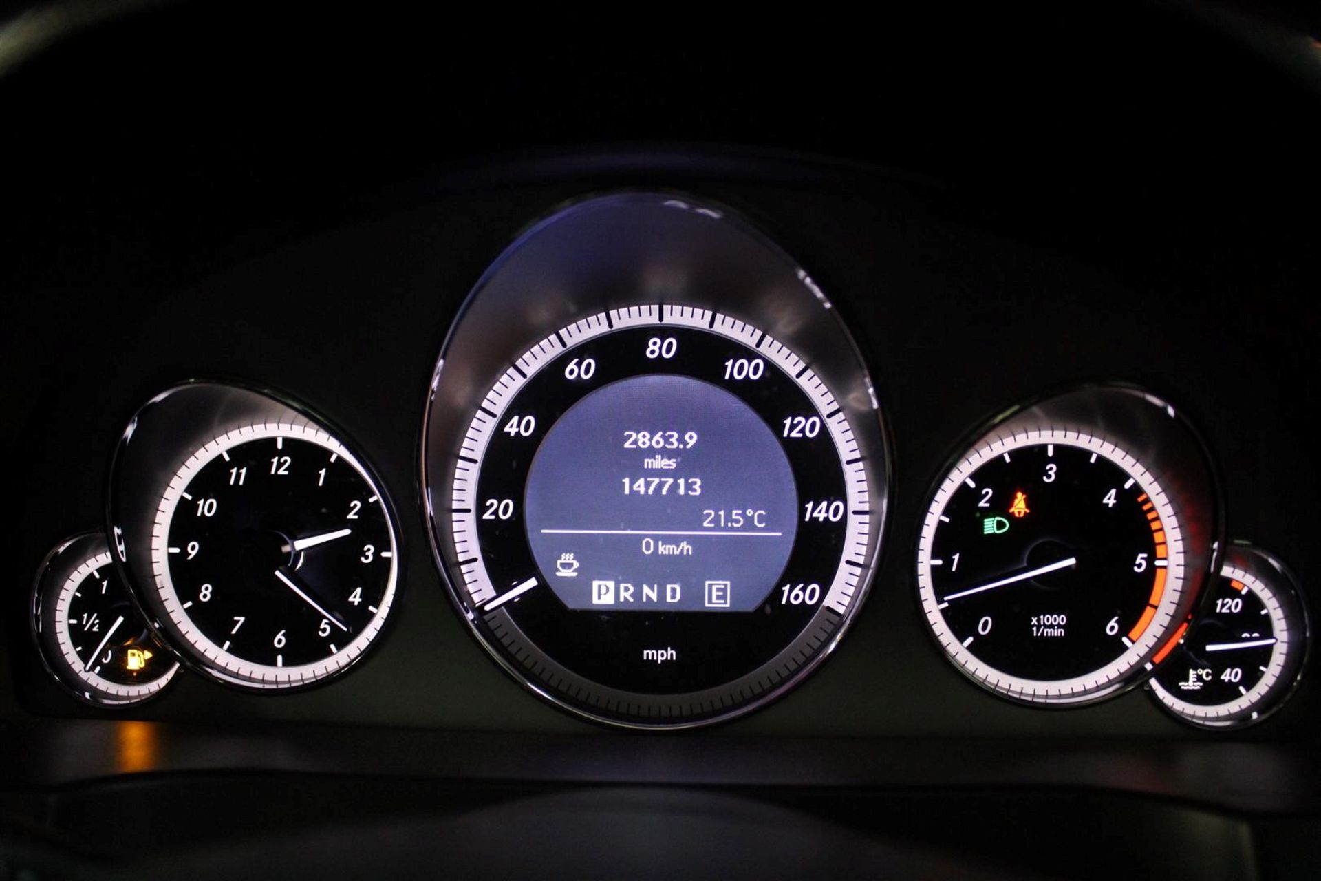 10 10 Mercedes E350 Spt CDI Blue - Image 4 of 39