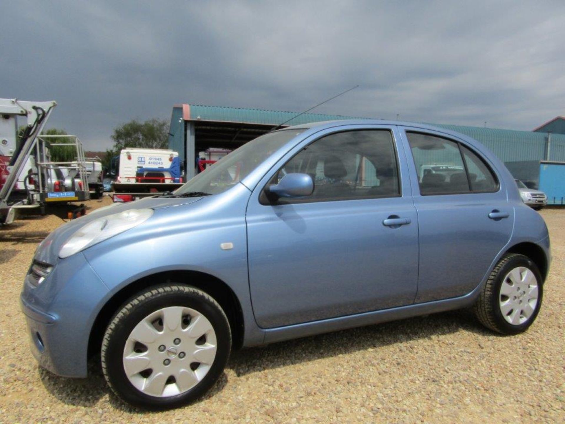 07 07 Nissan Micra Spirita