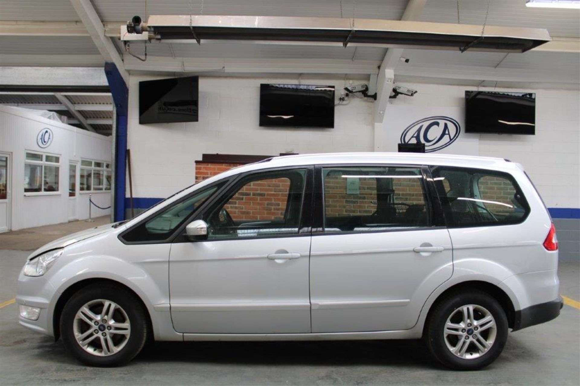 62 12 Ford Galaxy Zetec TDCI Auto - Image 32 of 32