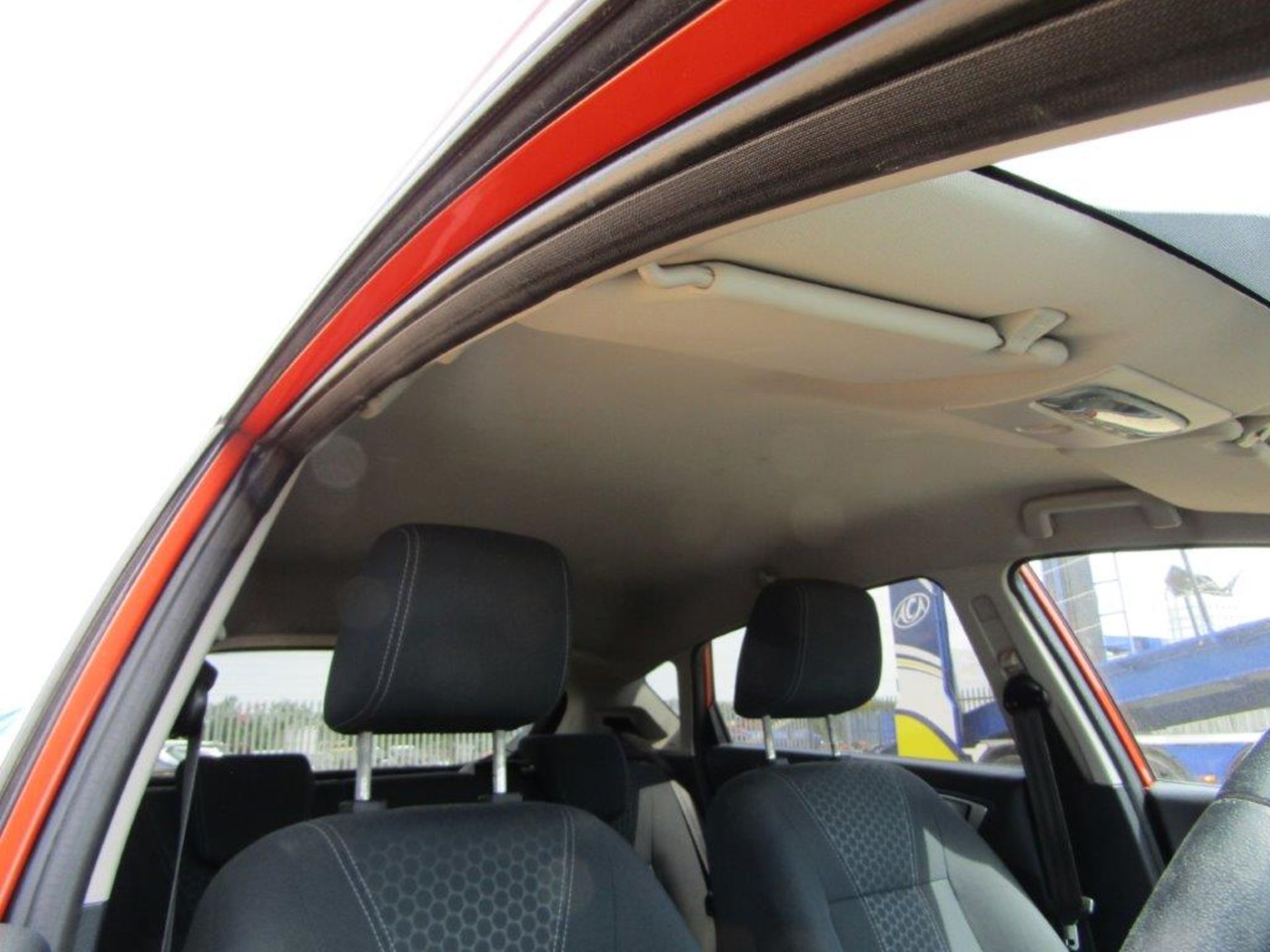 61 11 Ford Fiesta Titanium Eco - Image 6 of 26