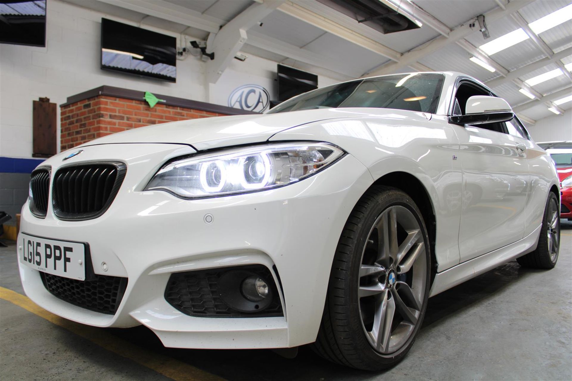 15 15 BMW 228I M Sport - Image 16 of 31