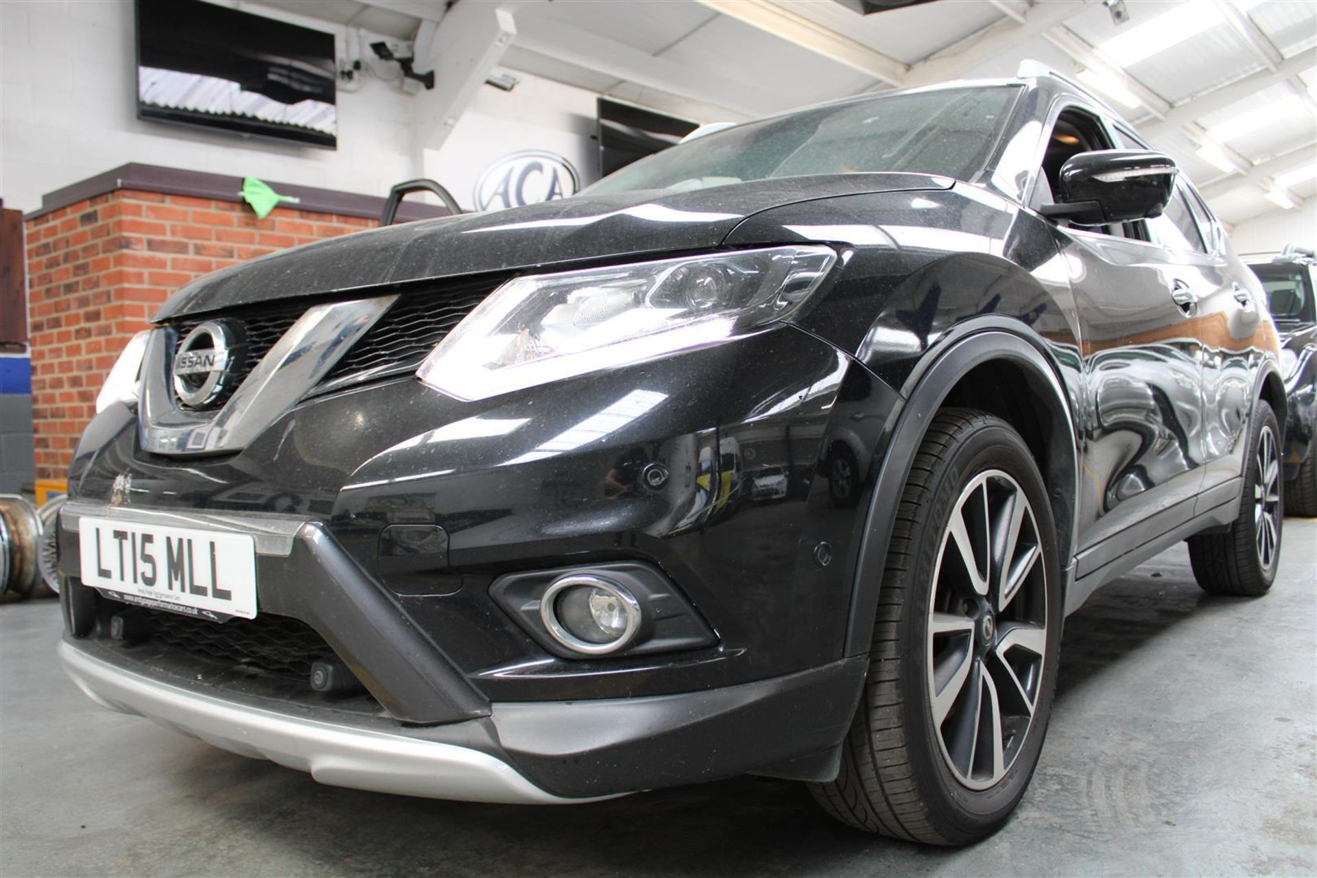 15 15 Nissan X-Trail Tekna DCI - Image 12 of 47